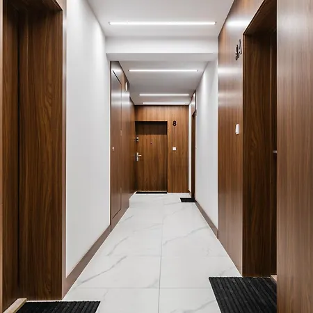 Apartment Easy Rent - Krasnicka 8 24h Check-in *